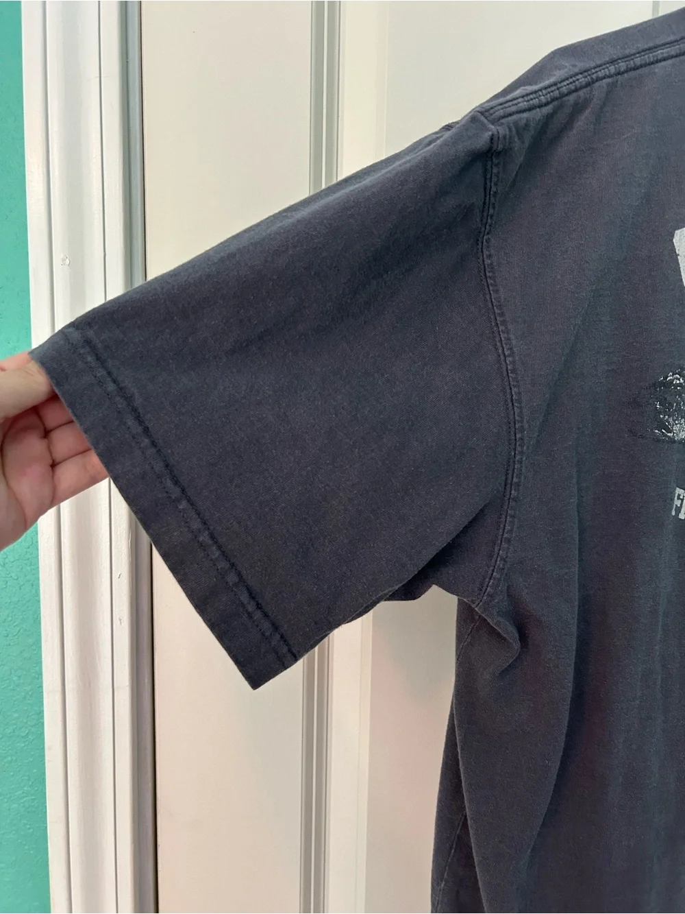 Carhartt Short Sleeve Logo Tee - gray - Picture 7 of 8
